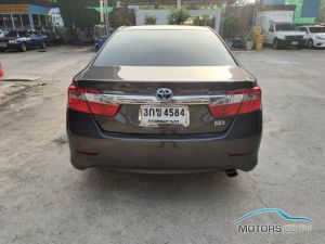Secondhand TOYOTA CAMRY (2013)